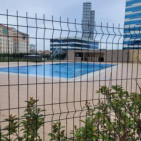 5 Etoiles 26 Eme Etage 2 1 Avec Piscine 이스탄불