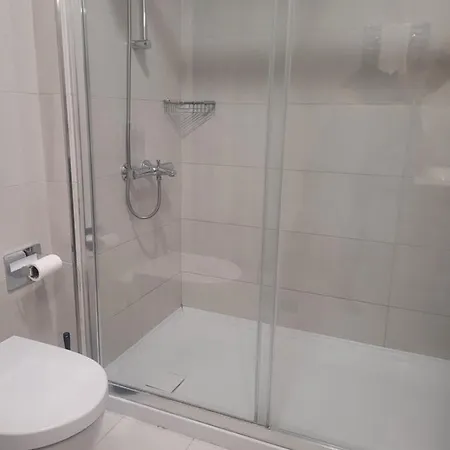 5 Etoiles 26 Eme Etage 2 Plus 1 Avec Piscine